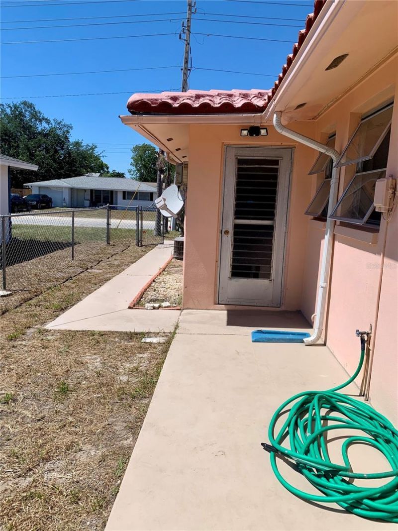 8024 Jasmine Boulevard, Port Richey, FL 34668 Photo
