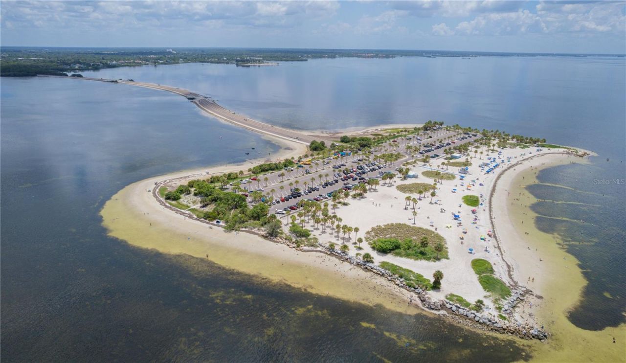 1421 Ridge Terrace, Tarpon Springs, FL 34689 Photo