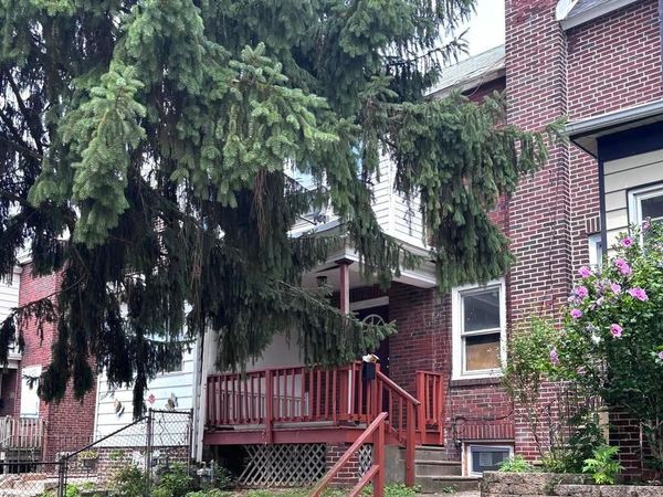 332 W 15TH STREET , CHESTER, PA 19013
