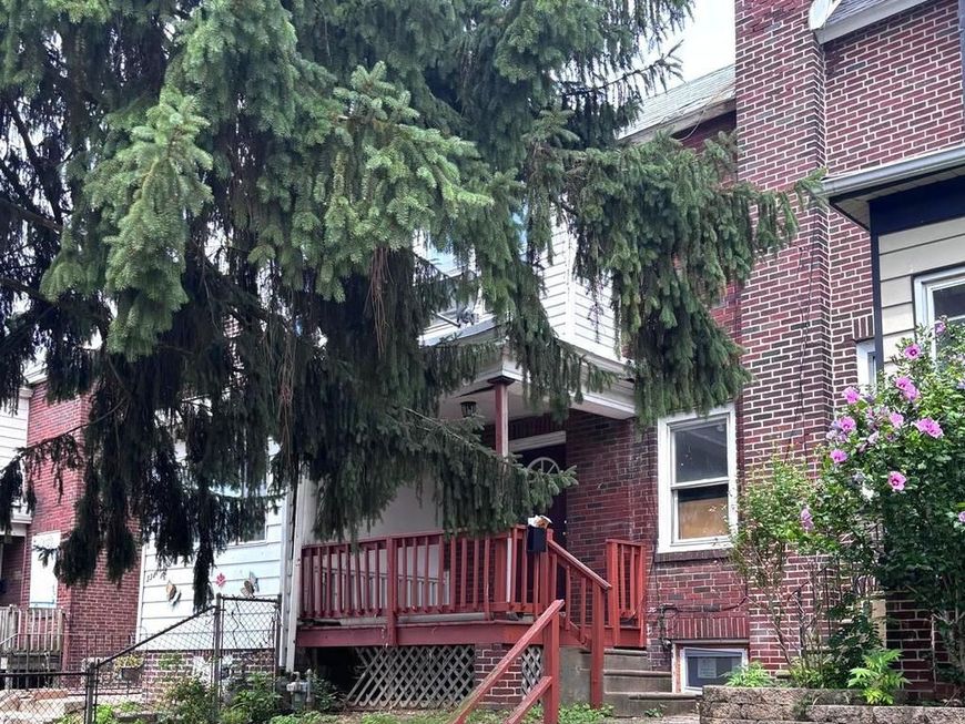 332 W 15th Street , Chester, PA 19013 Main Photo