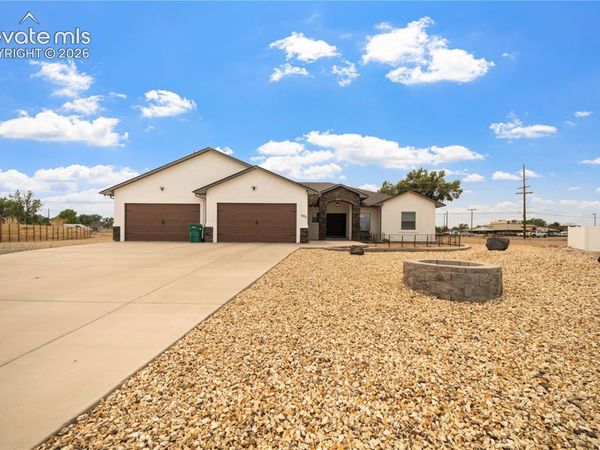1075 Peaceful Court, Pueblo, CO 81006