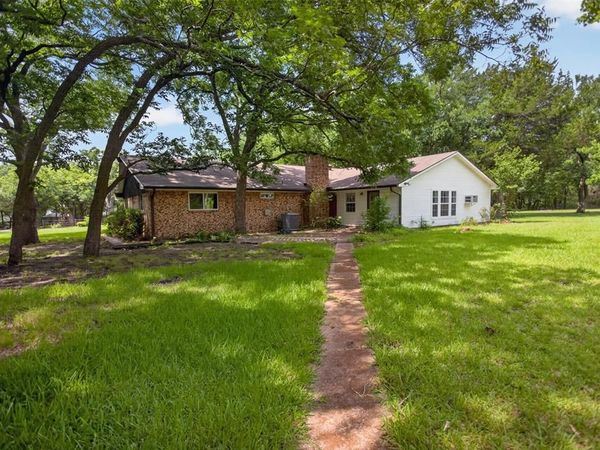 1007 Johnson Lane , Ovilla, TX 76065