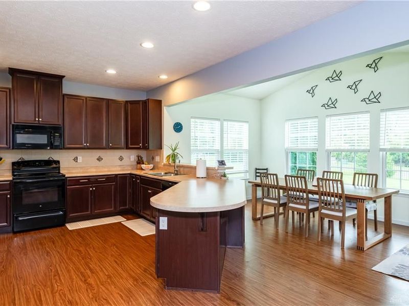 5295 Venetian Way, Morrow, OH 45152 Photo 9