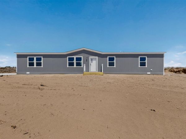 533 Hill Road NE, Rio Rancho, NM 87144