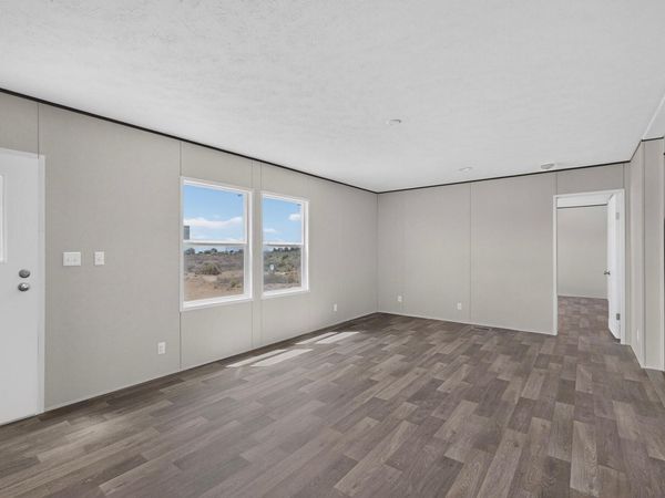 533 Hill Road NE, Rio Rancho, NM 87144