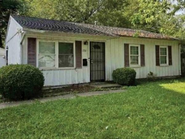 1710 E English Street , Danville, IL 61832