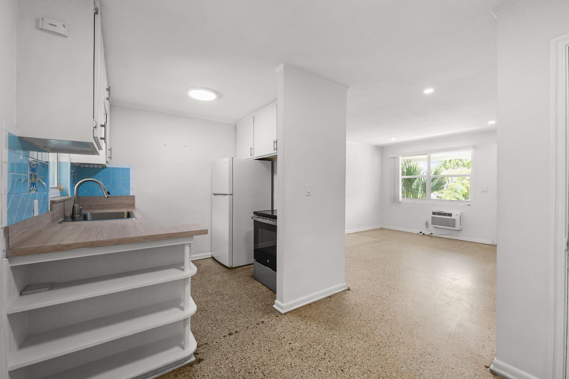 429 Lytle Street, West Palm Beach, FL 33405 Photo