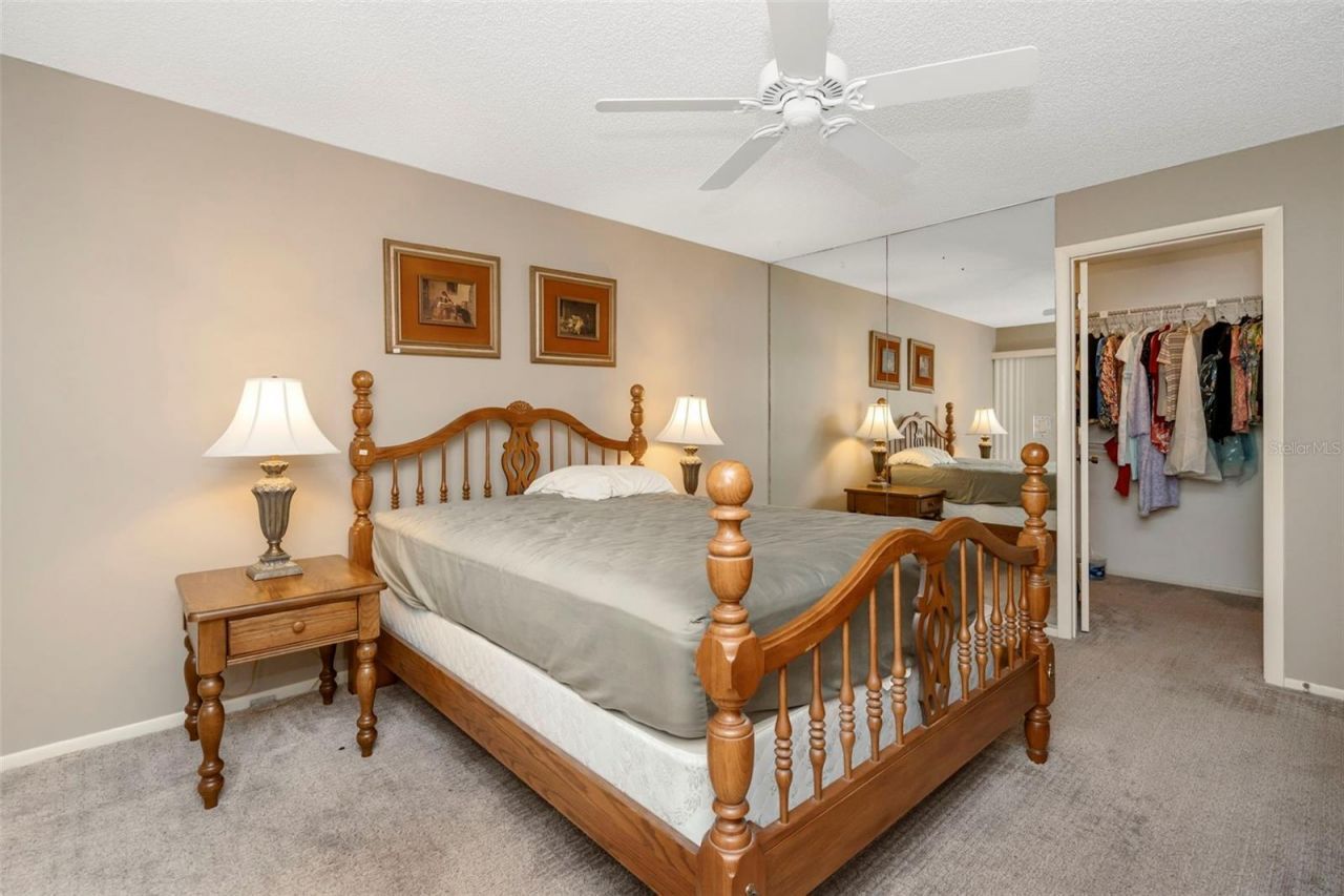 3825 Glen Oaks Manor Drive, Sarasota, FL 34232 Photo