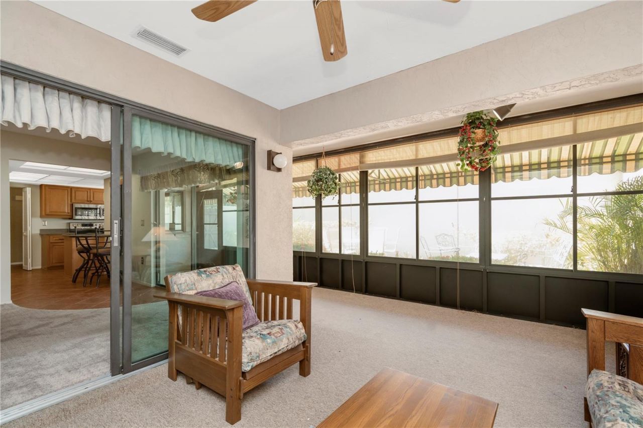 3825 Glen Oaks Manor Drive, Sarasota, FL 34232 Photo