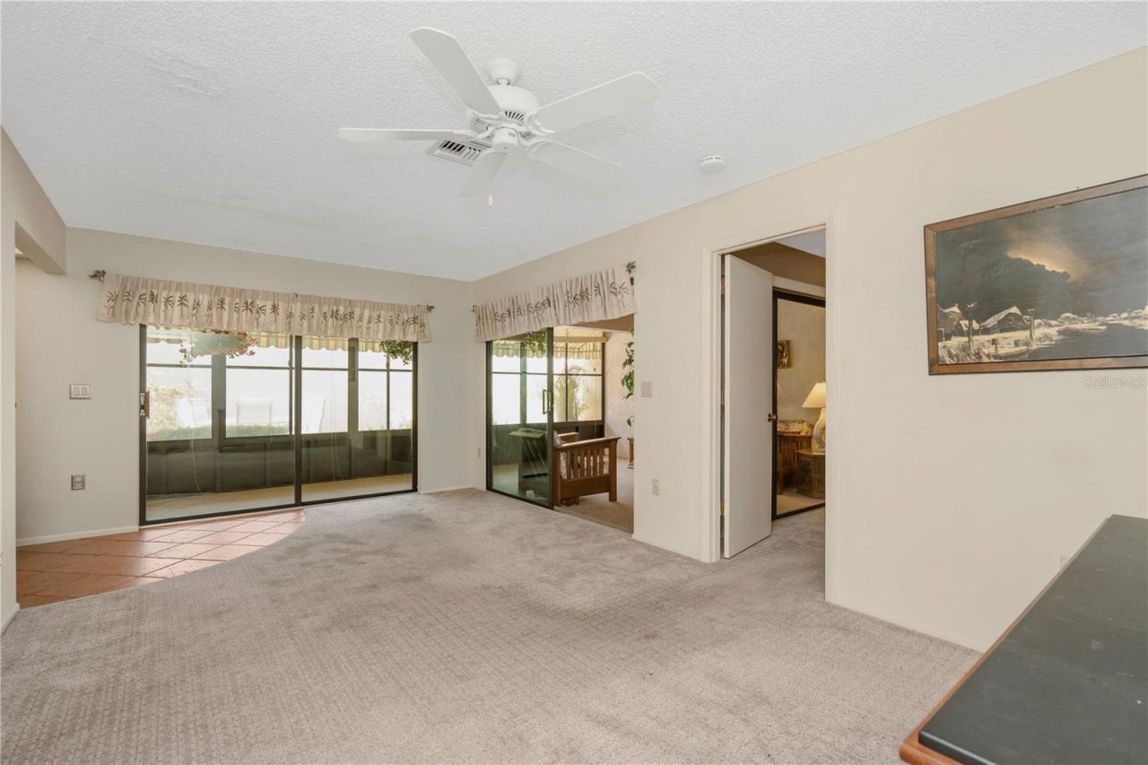 3825 Glen Oaks Manor Drive, Sarasota, FL 34232 Photo