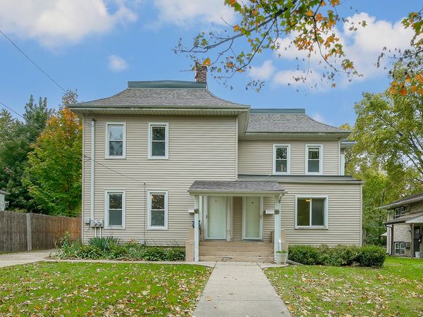 814 S Jefferson Street , Lockport, IL 60441