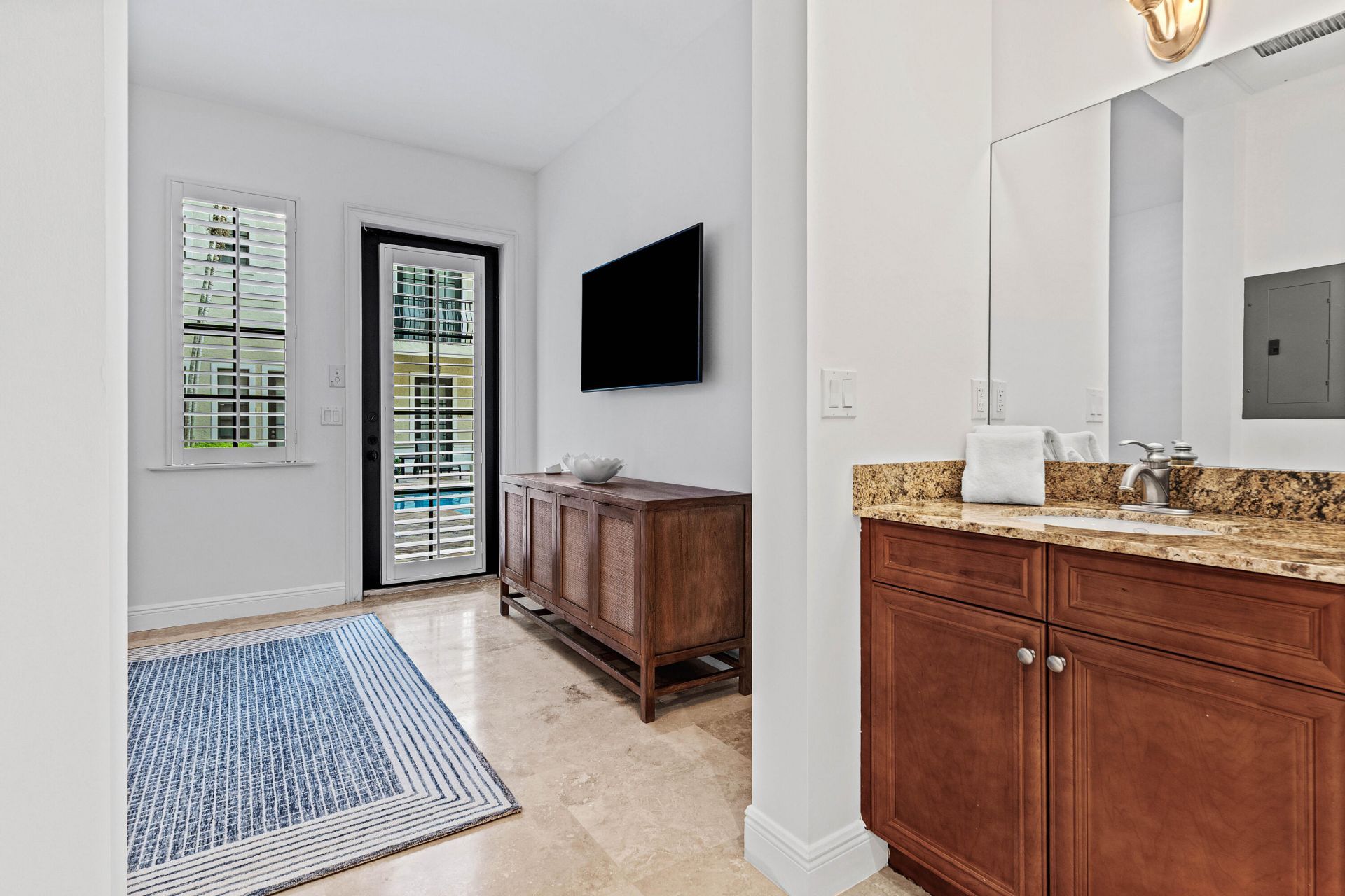 110 Gleason Street, Unit 203, Delray Beach, FL 33483 Photo