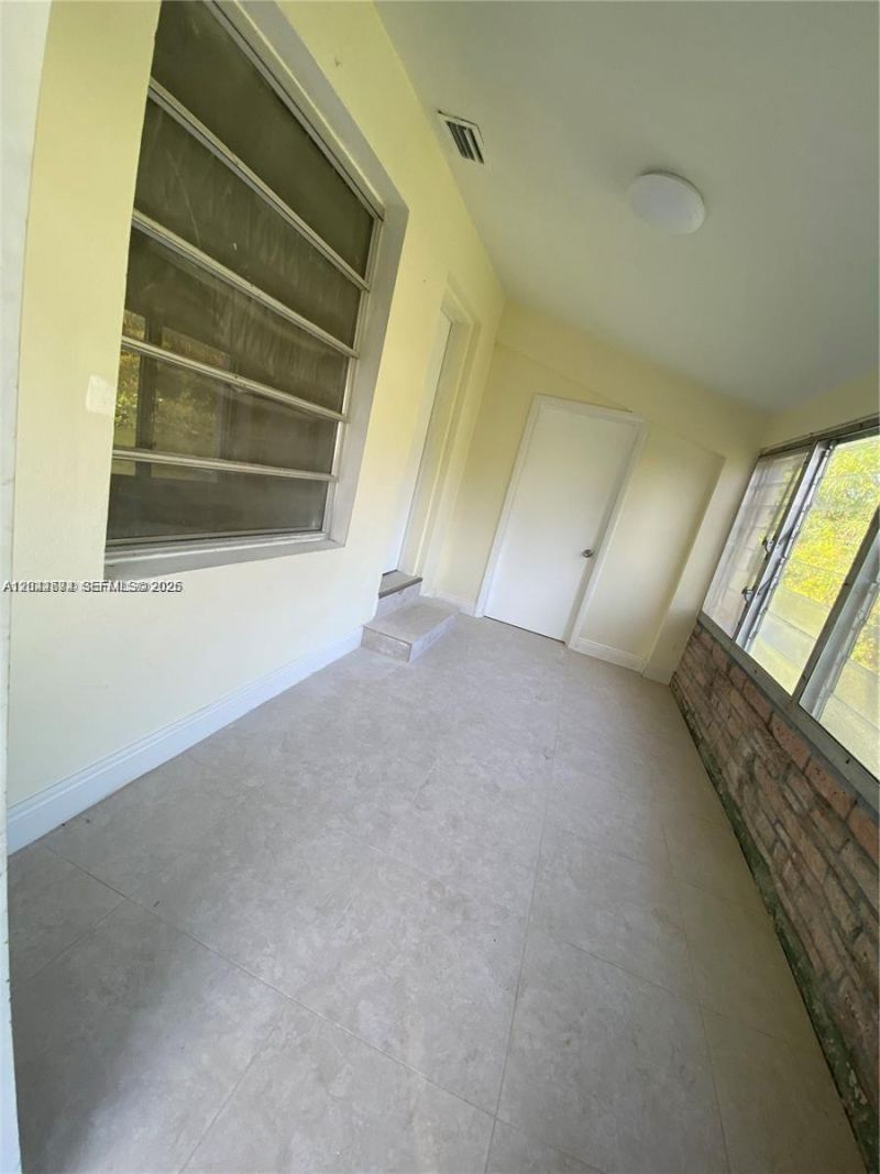 170 NW 49th St , Miami, FL 33127 Photo