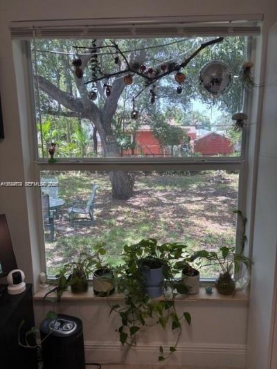 170 NW 49th St , Miami, FL 33127 Photo