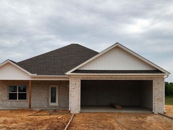 1040 Duke Drive , Bauxite, AR 72011