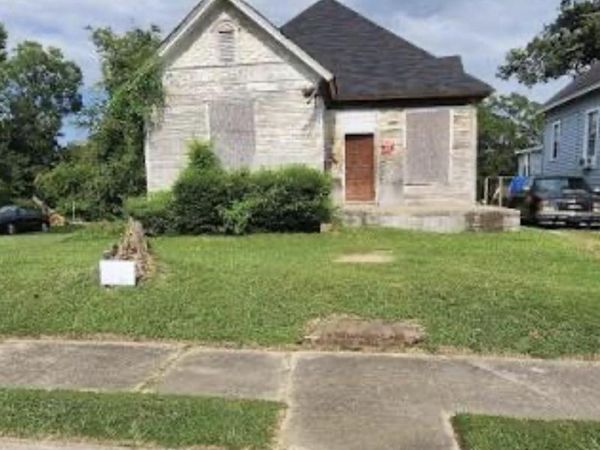 1515 Booker Street , Little Rock, AR 72204