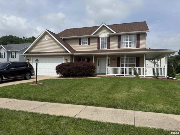 100 STONE CREEK Court, East Peoria, IL 61611
