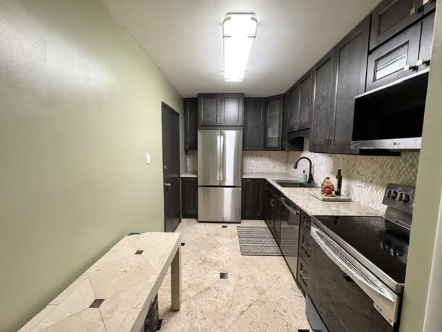 2400 NE 33rd Avenue, Unit 208, Fort Lauderdale, FL 33305 Photo