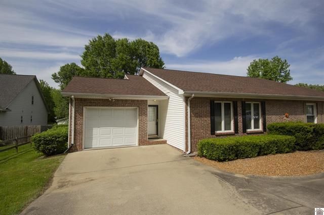 5073 Hill Terrace, Paducah, KY 42001 Main Photo