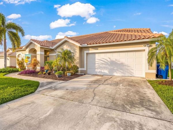 12808 VISTA PINE CIRCLE , FORT MYERS, FL 33913