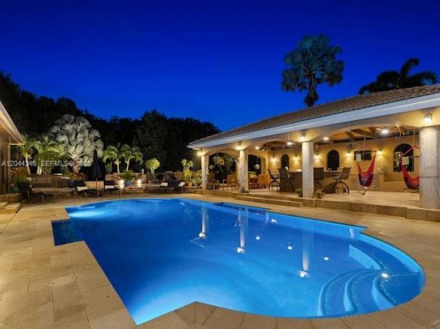 2982 E Lake Vista Cir, Davie, FL 33328 Photo
