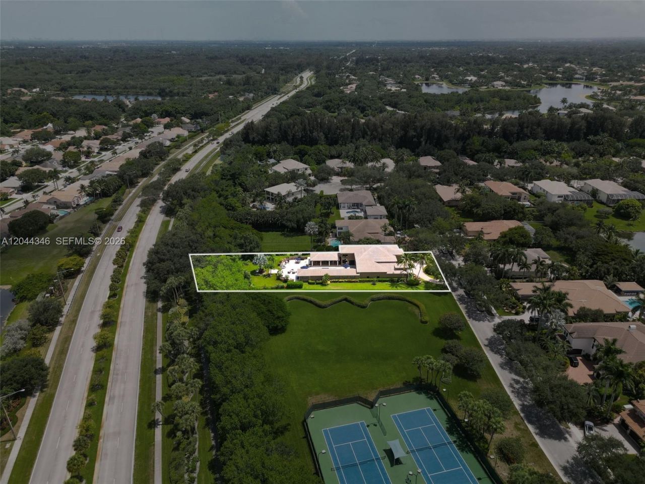 2982 E Lake Vista Cir, Davie, FL 33328 Photo