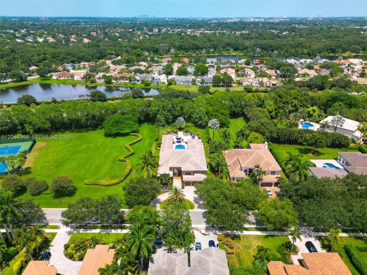 2982 E Lake Vista Cir, Davie, FL 33328 Photo