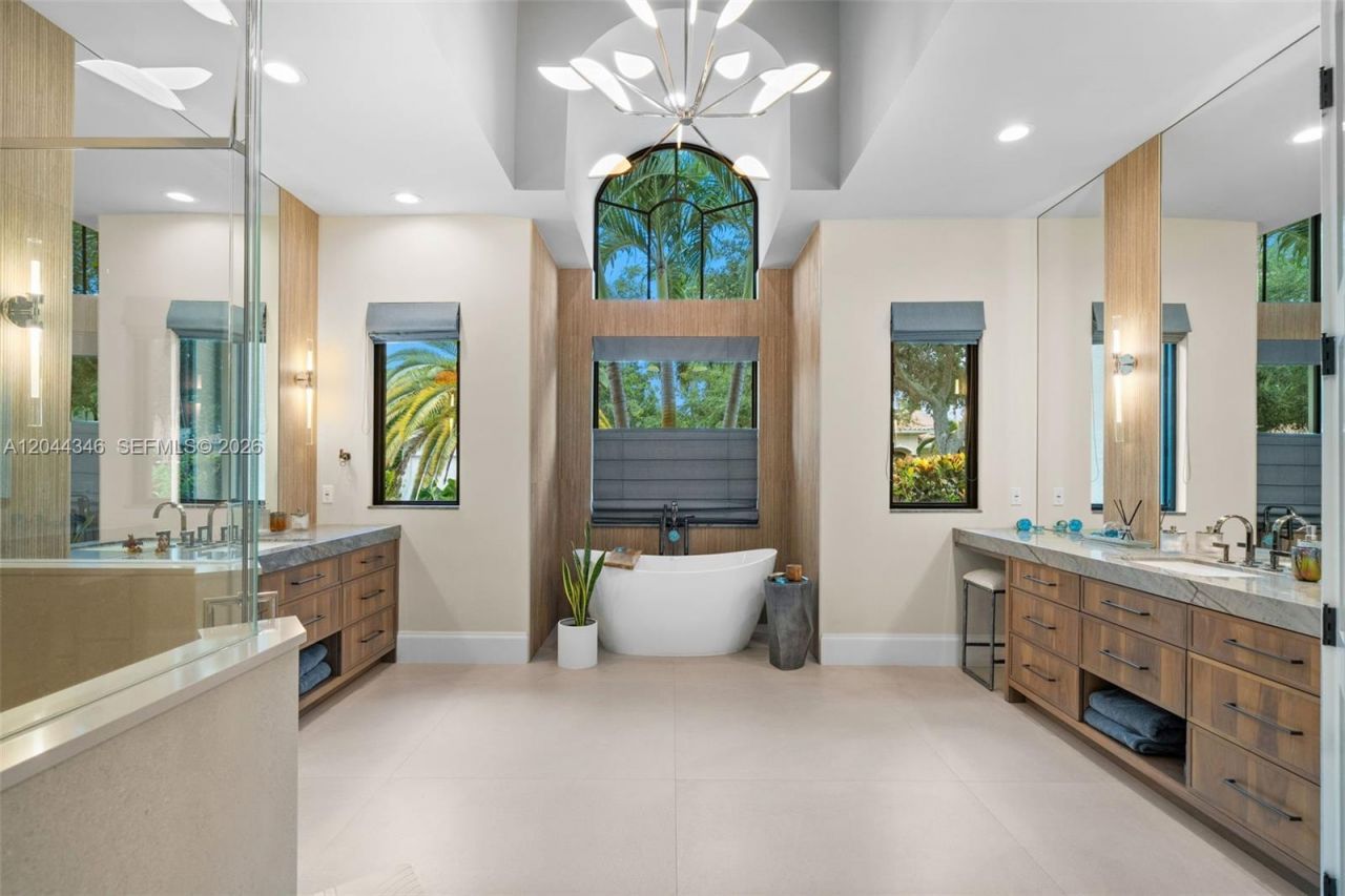 2982 E Lake Vista Cir, Davie, FL 33328 Photo