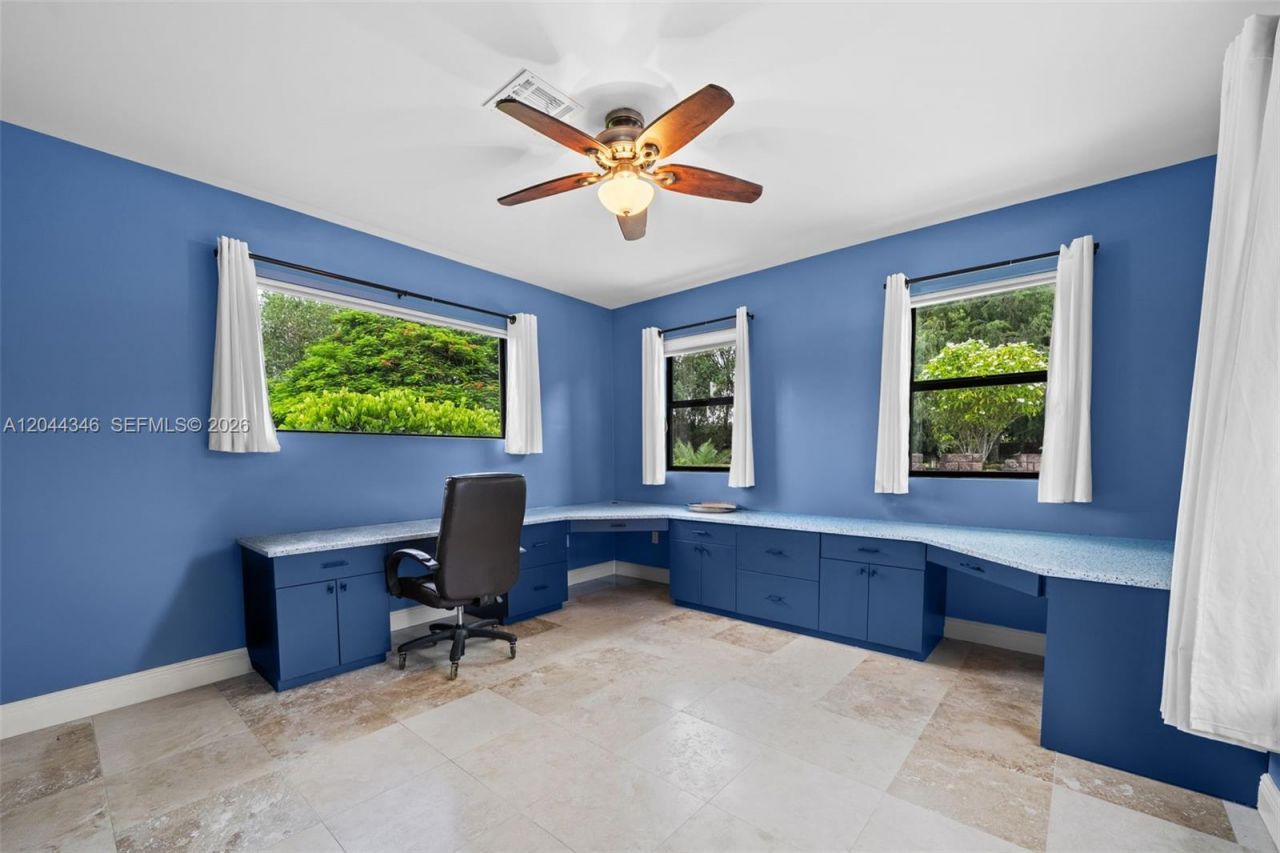 2982 E Lake Vista Cir, Davie, FL 33328 Photo