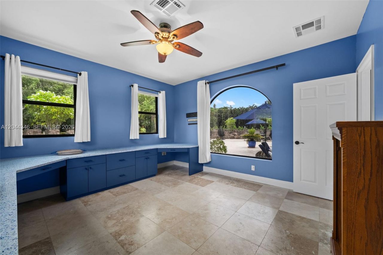 2982 E Lake Vista Cir, Davie, FL 33328 Photo