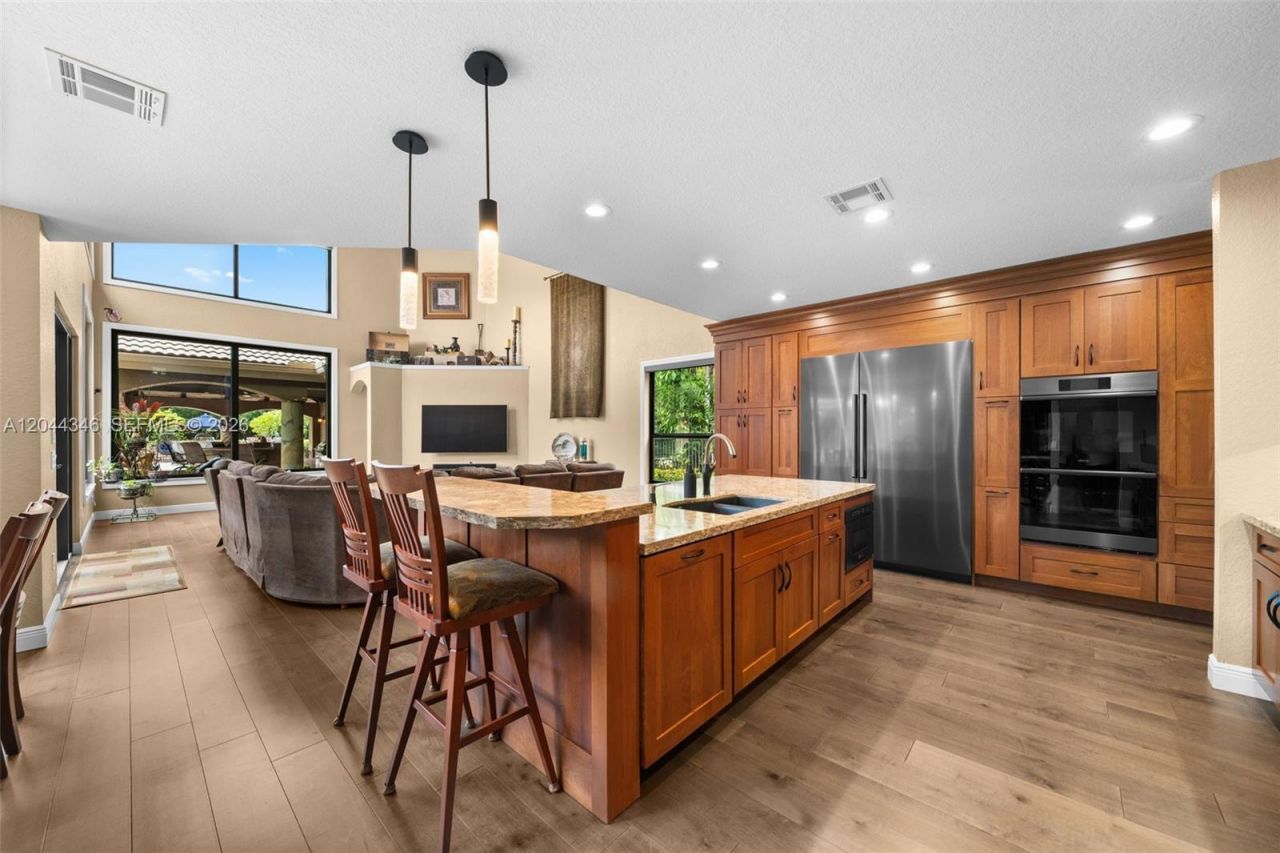 2982 E Lake Vista Cir, Davie, FL 33328 Photo