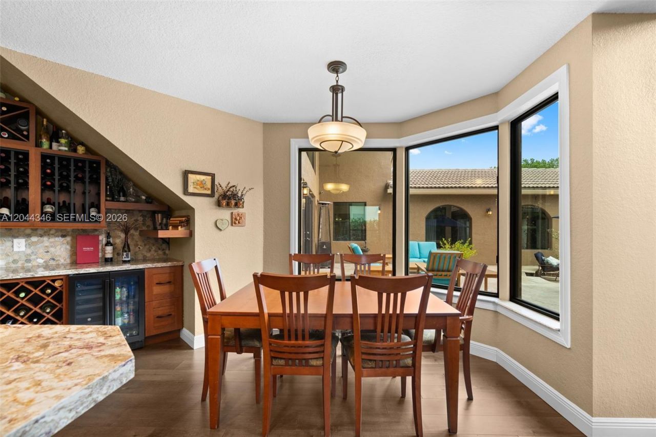 2982 E Lake Vista Cir, Davie, FL 33328 Photo