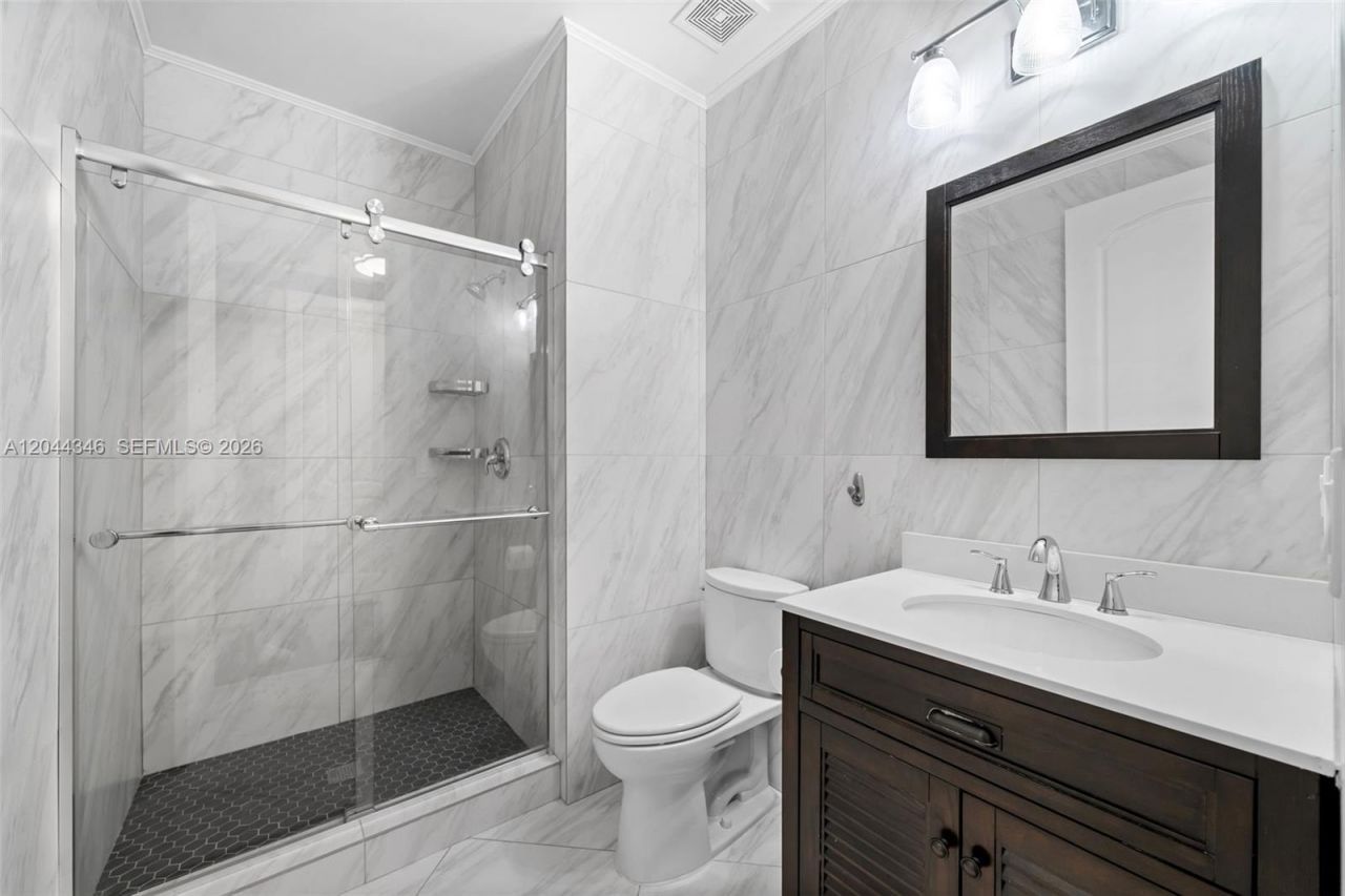 2982 E Lake Vista Cir, Davie, FL 33328 Photo
