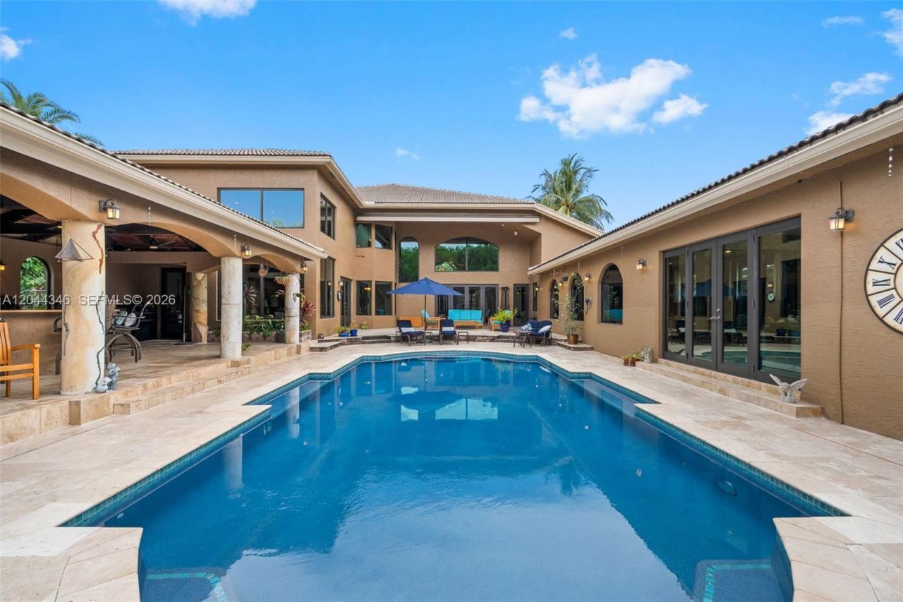 2982 E Lake Vista Cir, Davie, FL 33328 Photo