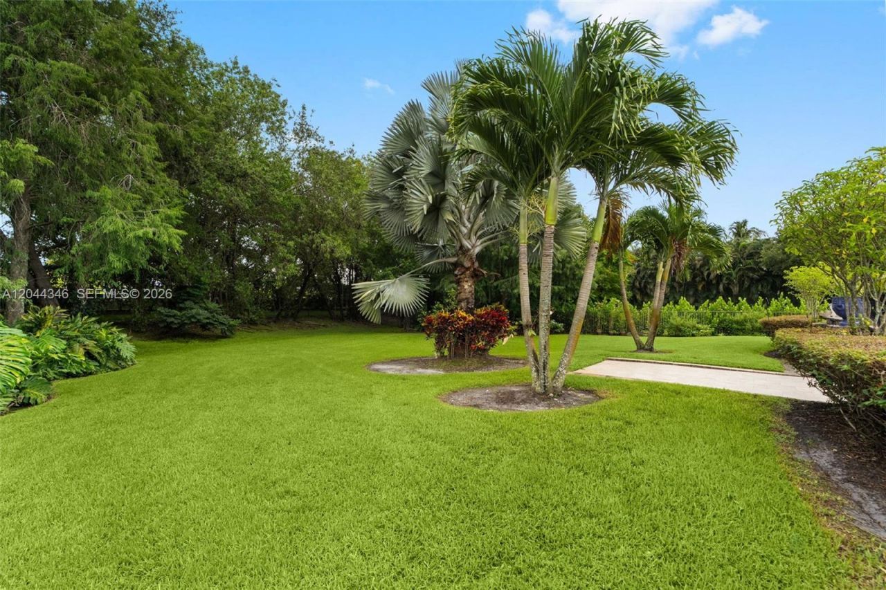 2982 E Lake Vista Cir, Davie, FL 33328 Photo