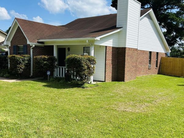 175 Riverbend Drive, Byram, MS 39272