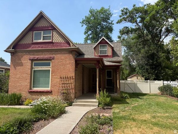 541 E 300 N, Provo, UT 84606