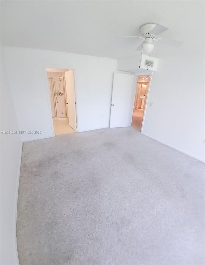 2621 Village Blvd, Unit 102, West Palm Beach, FL 33409 Photo