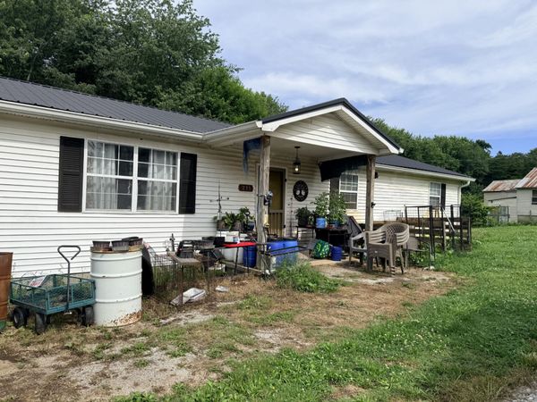211 Church St , Spencer, TN 38585