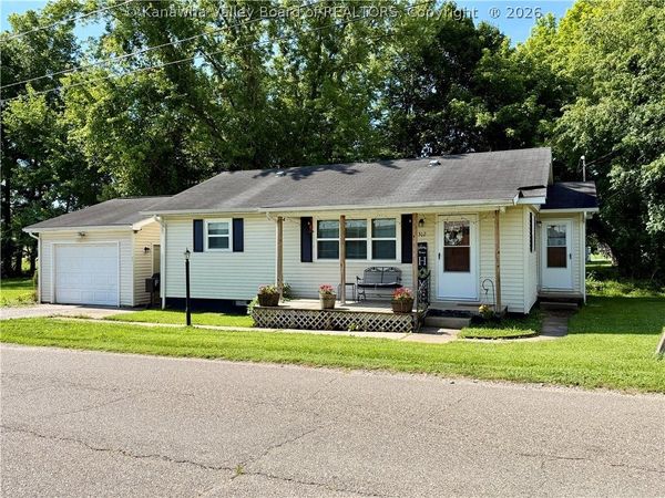 512 Burdette Street, Point Pleasant, WV 25550