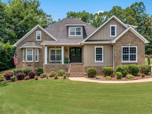 240 Oak Leaf Lane, Glencoe, AL 35905