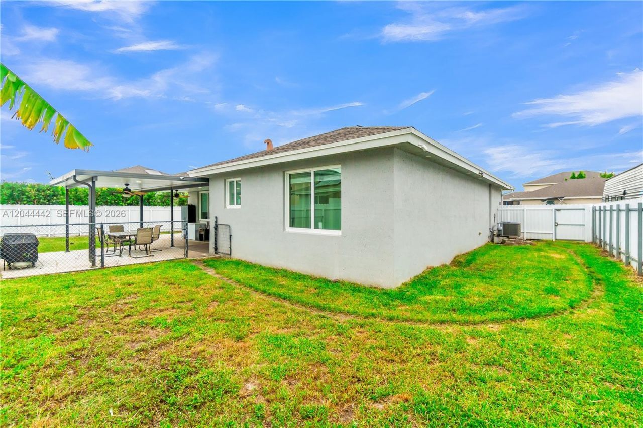 13361 SW 274th Ter , Homestead, FL 33032 Photo