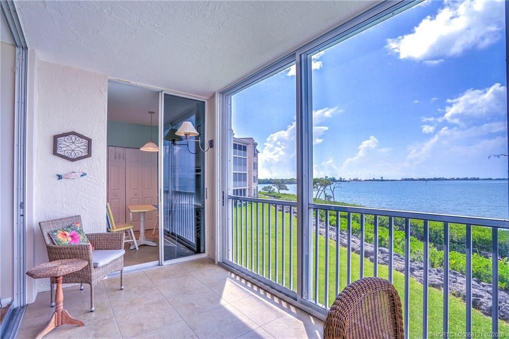 5750 NE Island Cove Way, Unit 3203, Stuart, FL 34996 Photo