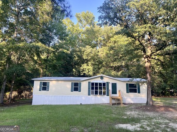 282 Sycamore Drive, Eastman, GA 31023