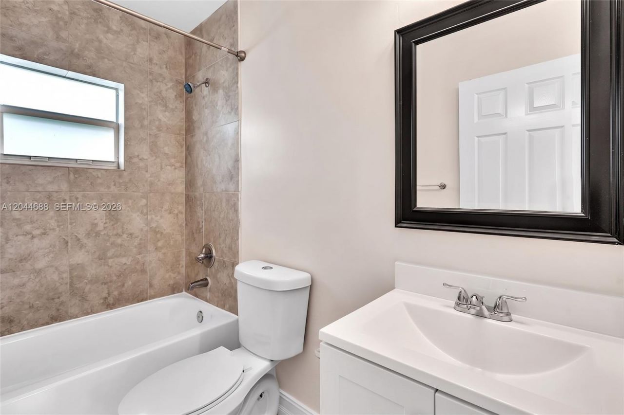 1316 NW 3rd St , Fort Lauderdale, FL 33311 Photo