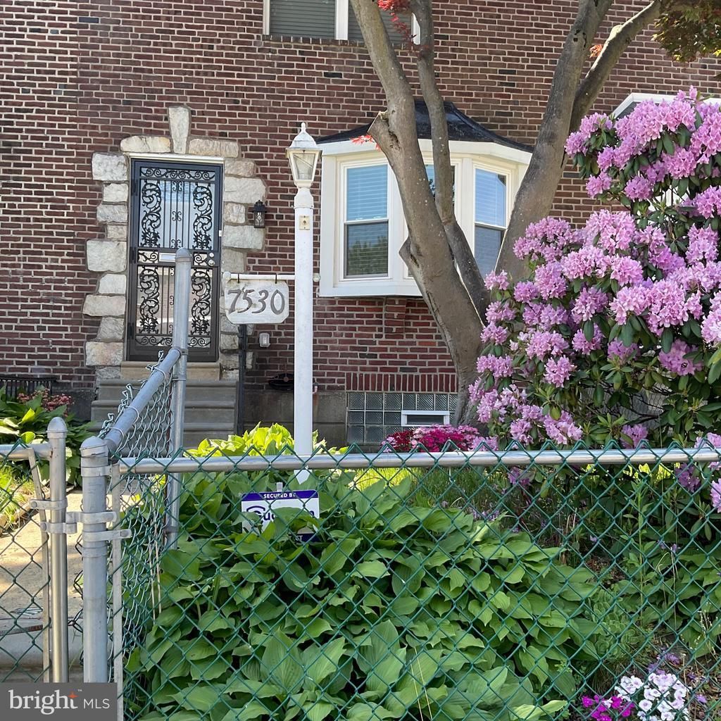 7530 GILBERT STREET , PHILADELPHIA, PA 19150