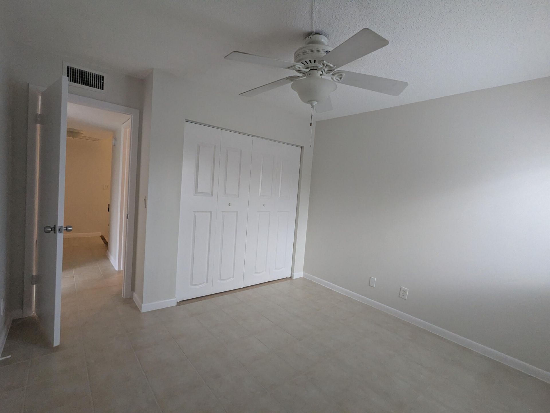 2191 White Pine Circle, Unit D, Greenacres, FL 33415 Photo
