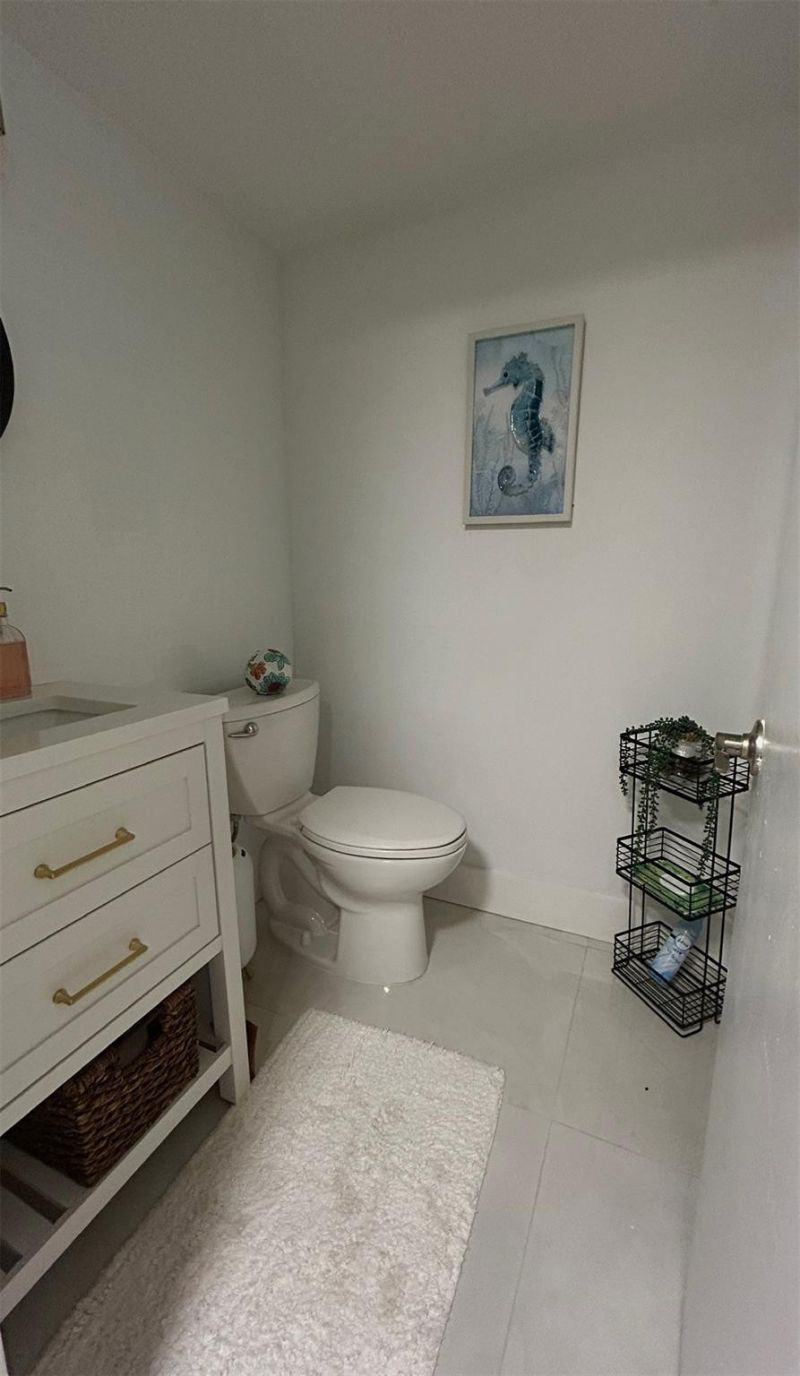 3060 Holiday Springs Boulevard, Unit 102, Margate, FL 33063 Photo