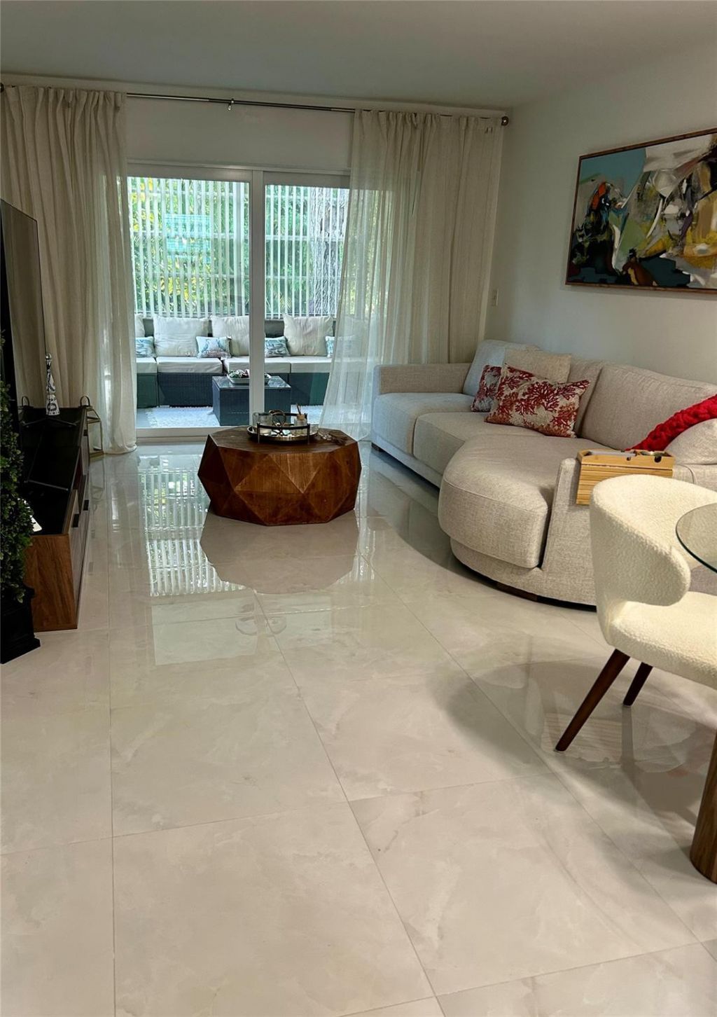 3060 Holiday Springs Boulevard, Unit 102, Margate, FL 33063 Photo