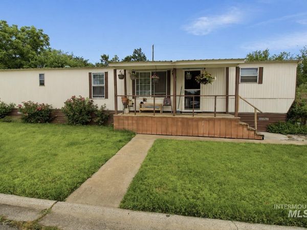 1500 W 7th St #61, Unit 61, Weiser, ID 83672